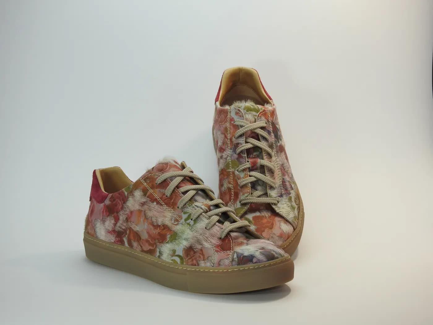 Calzatura 7 retro