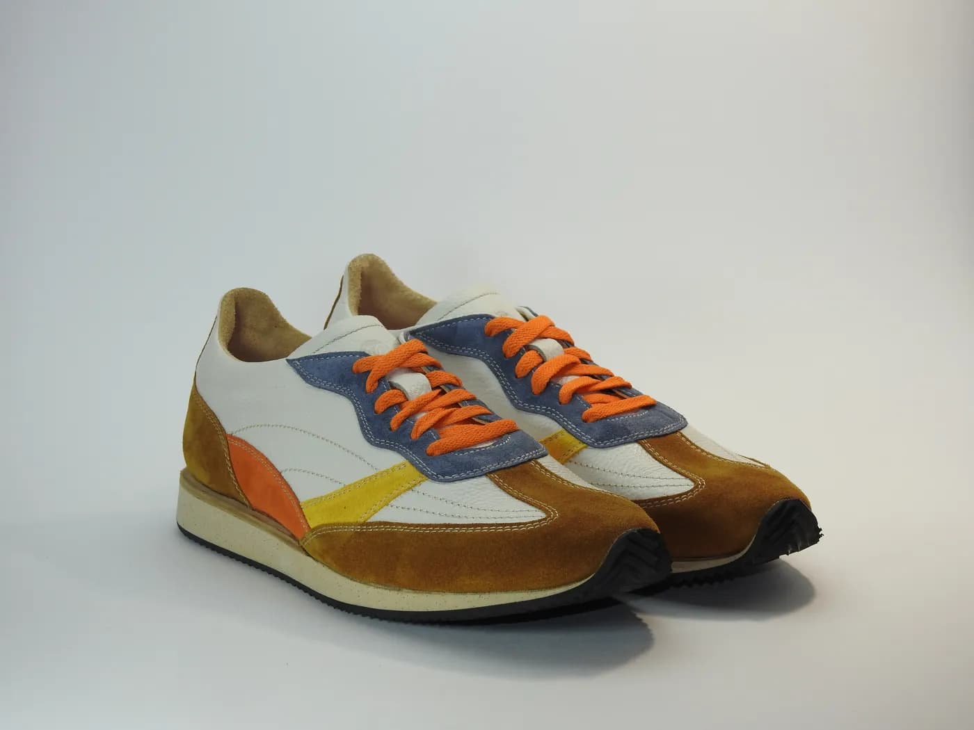 Calzatura 9 fronte